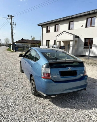 Toyota Prius cena 17100 przebieg: 207320, rok produkcji 2005 z Warszawa małe 29